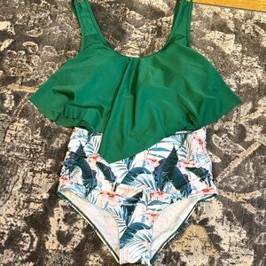 SHEIN Green Ruffle Two-Piece Swim with Tropical Print Bottom size M